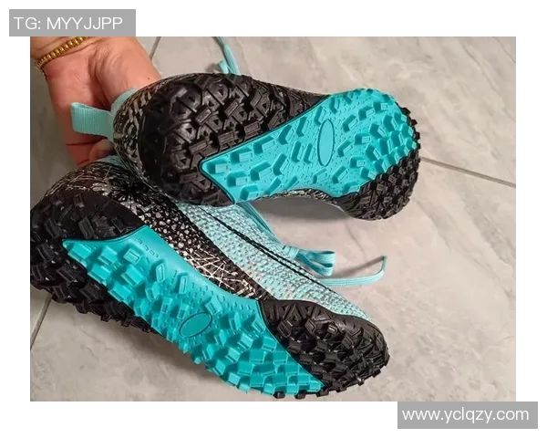 足球明星同款鞋在哪买 最全购物攻略带你轻松拥有球场风采